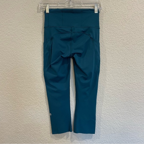 Lululemon Fast & Free Crop II *Nulux 19” in Dark Uniform Blue - Picture 7 of 8